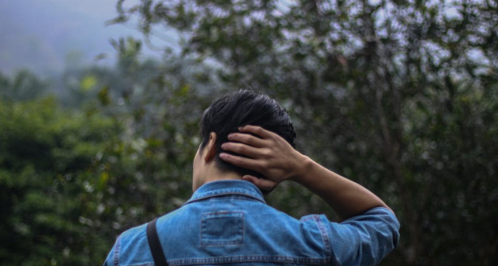 Cara Mencegah Gangguan Tulang Belakang seperti Badan Bungkuk