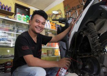 Kisah Nazri, Penyadap Karet yang Kini Mandiri dengan Membuka Usaha Bengkel