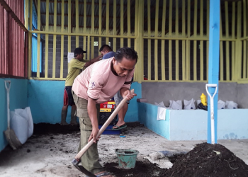 Wujudkan Pertanian Organik, Desa Cahaya Rahayu Kelola Rumah Produksi Pupuk