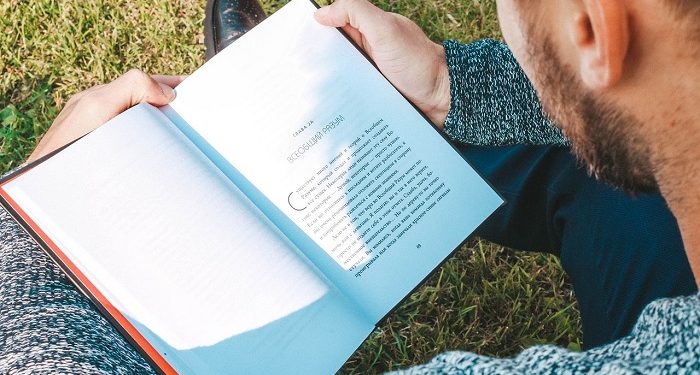 Keluasan Wawasan dan Ilmu Pengetahuan Dukung Keharmonisan Keluarga