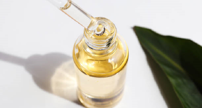 4 Kandungan Skincare yang Dapat Memicu Fungal Acne