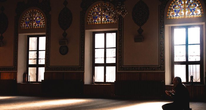 Doa Berlindung dari Kejelekan di Segala Waktu