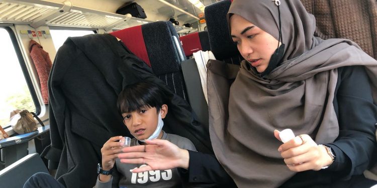 Anak Perempuan Secara Fitrah