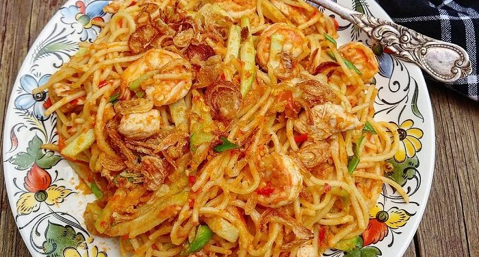 Resep Mie Goreng Gomak, Sajian Praktis dan Lezat