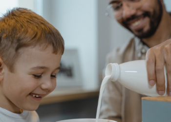 Ketakwaan Seorang Ayah akan Menjaga Anak-anak