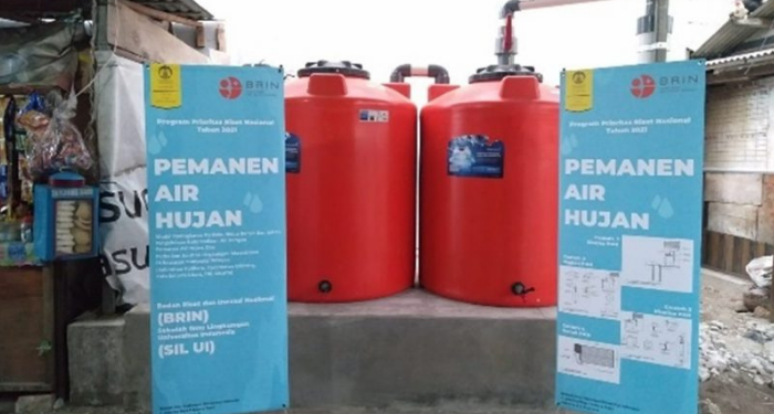 Terapkan Teknologi SPAH, Sekolah Ilmu Lingkungan UI Ubah Air Hujan jadi Air Minum
