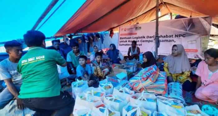 Nusantara Palestina Center Salurkan Bantuan untuk Korban Gempa di Pasaman