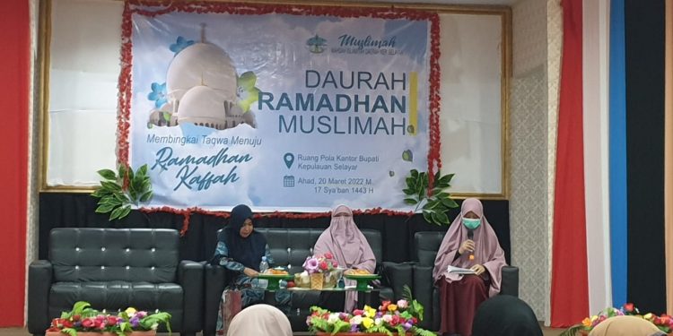 Warga Kabupaten Selayar Sambut Ramadan dengan Mengikuti Daurah Ramadan Muslimah