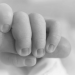 Cara Membersihkan dan Merawat Anggota Tubuh Bayi