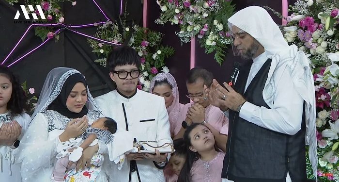 Prosesi Aqiqah Baby Ameena Putri Atta Halilintar dan Aurel Hermansyah