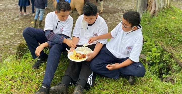 Mempersoalkan Perbedaan