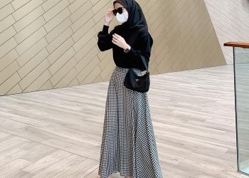 Inspirasi Outfit Skirt untuk Tampil Kasual dan Kekinian