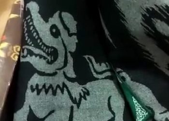 Viral Sarung Motif Anjing, Ini Klarifikasi dari Produsen