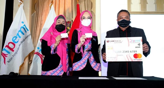 CIMB Niaga Syariah Jalin Kerja sama dengan Ikatan Pengusaha Muslimah Indonesia