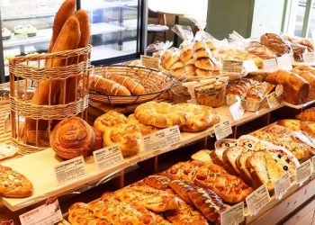 13 Titik Kritis Kehalalan Produk Bakery