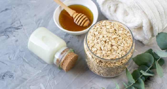 Tips Rawat Bibir agar Merah Merona Secara Alami