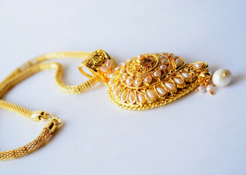 Umamah binti Abul 'Ash, Cucu Pertama Rasulullah yang Terkasih