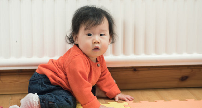 Bayi yang Sering Merangkak akan Menjaganya Tetap Aman