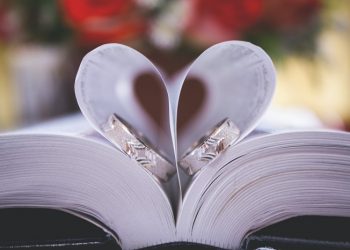 Tak Akan Lelah Mencintainya