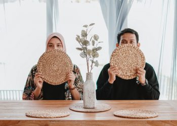 Suami Istri Harus Siap Dikritik