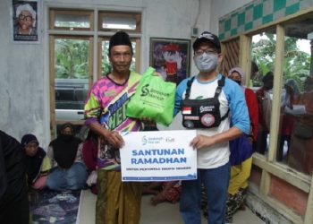 Sedekah Harian Salurkan Santunan Ramadan bagi Warga Korban Terdampak Erupsi Gunung Semeru