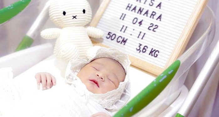 Barakallah, Fitri Tropica Melahirkan Putri Kedua