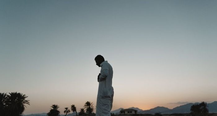 Shalat bukan sekadar menggugurkan kewajiban