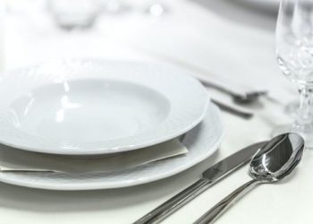 Produk Makanan Halal Indonesia Peringkat Dua Dunia