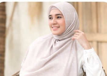 Dhini Aminarti Berharap Bisa Khatam Al-Quran di Ramadan Tahun Ini