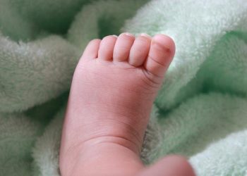 Tidak Merasakan Ikatan Cinta Pasca Melahirkan