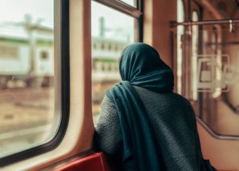 Islam Mengajarkan agar Berbuat Ihsan terhadap Kaum Hawa