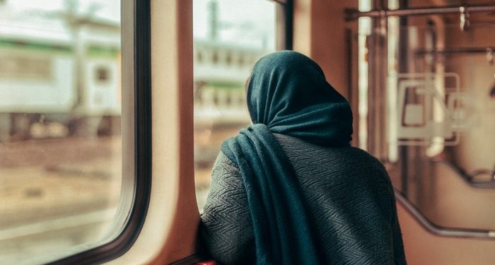 Islam Mengajarkan agar Berbuat Ihsan terhadap Kaum Hawa