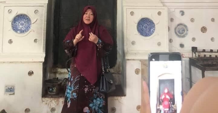 dalam Rangka Menyolehkan Anak