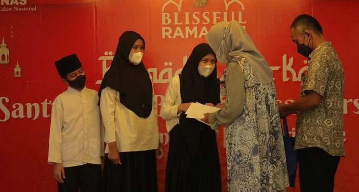 Bantu Pendidikan Anak Yatim dengan Gerakan Cinta Zakat Menyejahterakan Umat