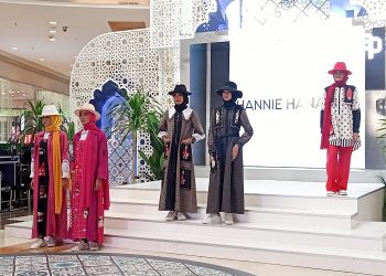 Tren Warna Baju Lebaran 2022 Menurut Desainer Hannie Hananto
