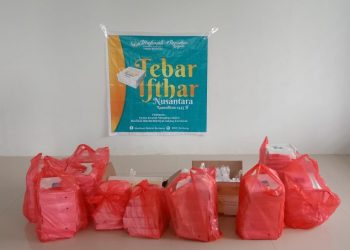 Muslimah DPD Wahdah Islamiyah Bantaeng Tebar 1080 Paket Ifthar
