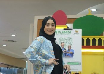 Fashion Show Islami Batik Ramah Lingkungan Oleh BAZNAS