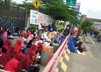 Ribuan orang bekasi mengaji