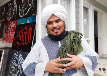 Kisah Menarik Hijrahnya Derry Sulaiman