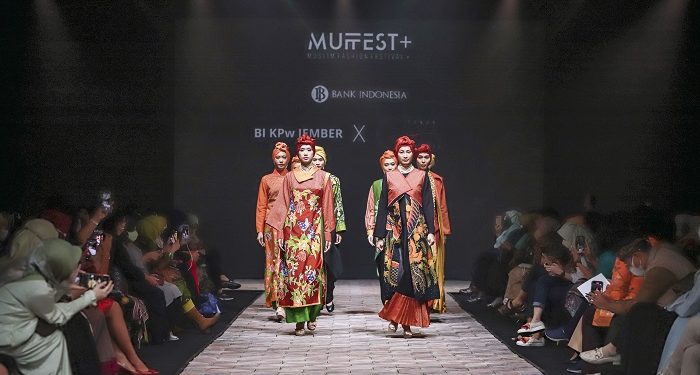 BI Jember x Wignyo Pamerkan Koleksi Wastra Batik Lumajang di MUFFEST 2022