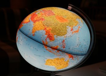 alasan bumi harus diselamatkan