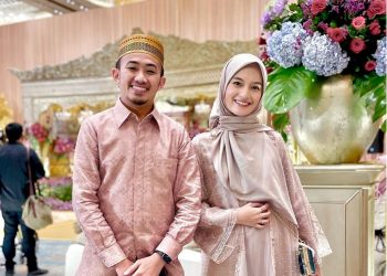 Barakallah, Istri Ustaz Syam Lahirkan Anak Pertama di Bulan Ramadan