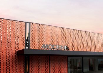 Strategi Modena dalam Memenuhi Kebutuhan Rumah Tangga