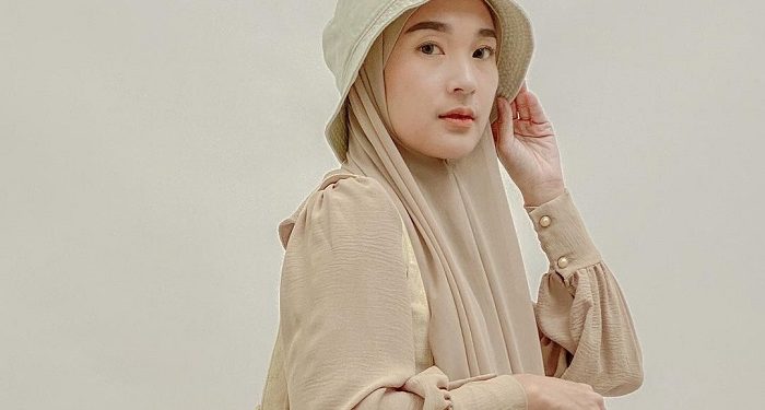 Inspirasi Outfit Selebgram Denisa Rani, Ada Favoritmu?