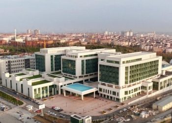 Rumah Sakit Negara Di Istanbul Merawat Anak yang Tidak Sakit