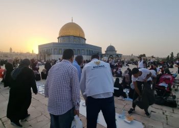 BAZNAS Bagikan Hidangan Berkah Ramadhan di Masjid Al-Aqsa Palestina