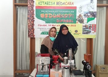 Sri Rahayu Membuktikan Bahwa Tunanetra Juga Bisa Produktif