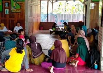 LAZ Al Azhar dan Kader Lokal Gelar Kegiatan Posbindu di Plumbon Kidul