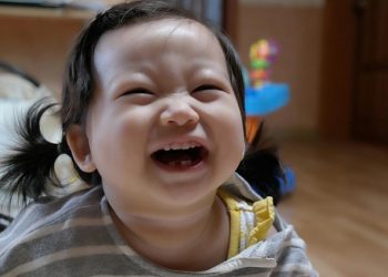 6 Tips yang Bisa Dilakukan Agar Gigi Anak Rapi Sebelum Usia 5 Tahun