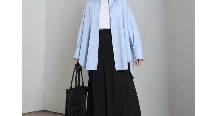 Inspirasi Outfit Skirt untuk Tampil Beda ke Kantor